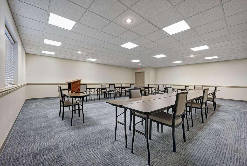 Country Inn & Suites By Radisson, Pierre, Sd Facilities photo